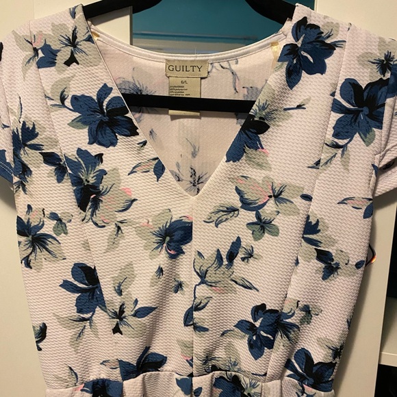 Floral white dress - Picture 2 of 3